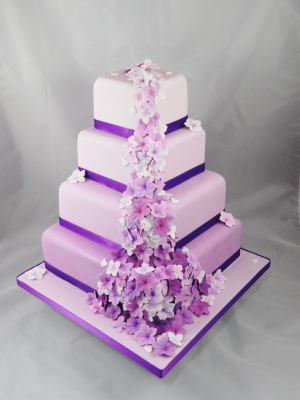EnTicing Cakes By Christine EnTicing Cakes By Christine