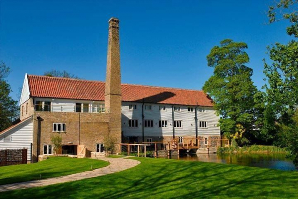 Tuddenham Mill Hotel Tuddenham Mill Hotel - Wedding Venue - Bury St Edmunds - Suffolk