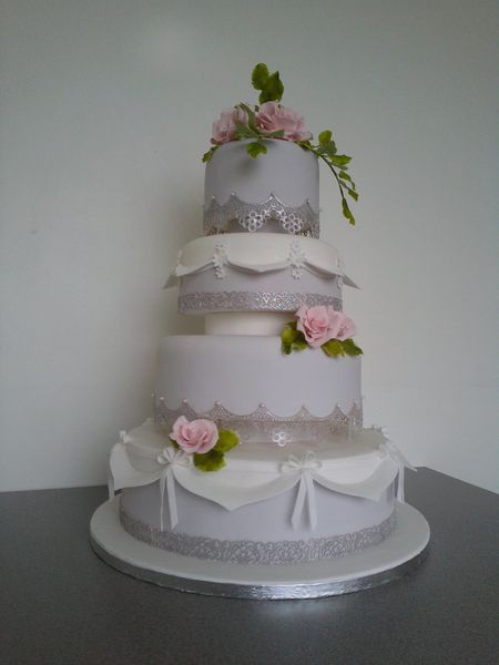 Dream Wedding Creations - Cakes & Favours - stockport - Cheshire