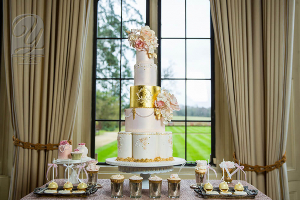 Unique Cakes, By Yevnig Unique Cakes, By Yevnig