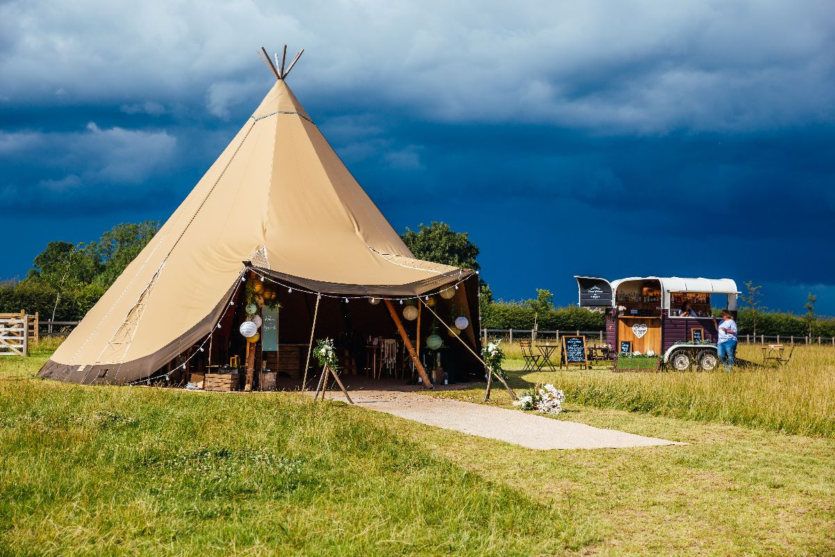 Meadow Vale Weddings Meadow Vale Weddings - Venues - Nottingham - Nottinghamshire