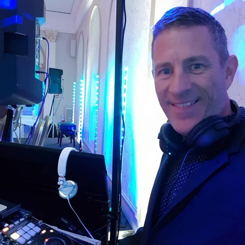 Fish Mobile Disco - DJs / Disco - Oxford - Oxfordshire