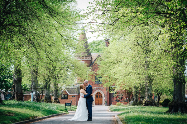 Brickendon Grange Golf Club Brickendon Grange Golf Club - Wedding Venue - HERTFORD - Hertfordshire