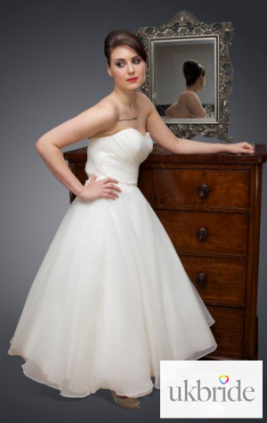 1950s Style Wedding Dress Elizabeth .jpg