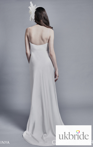 2020-Charlie-Brear-Wedding-Dress-Inya-3000.45-(3).jpg