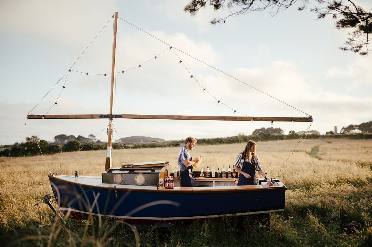 The Little Boat Bar The Little Boat Bar - Mobile Bars - Newquay - Cornwall