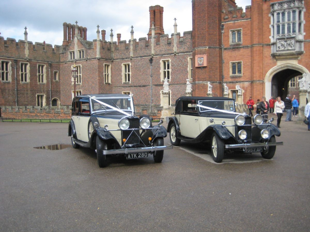 Clementine Vintage Cars Clementine Vintage Cars - Transport - Gerrards Cross - Buckinghamshire