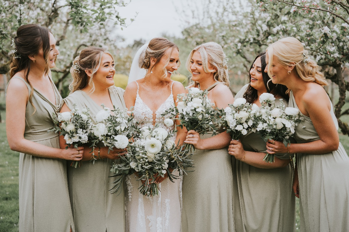 Flora Special Occasion Flora Special Occasion - Florists - High Wycombe - Buckinghamshire