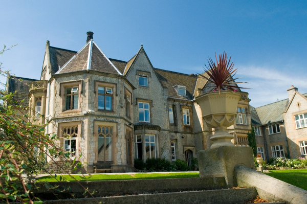 Mercure Sheffield Kenwood Hall Hotel and Spa Mercure Sheffield Kenwood Hall Hotel and Spa - Wedding Venue - Sheffield - South Yorkshire
