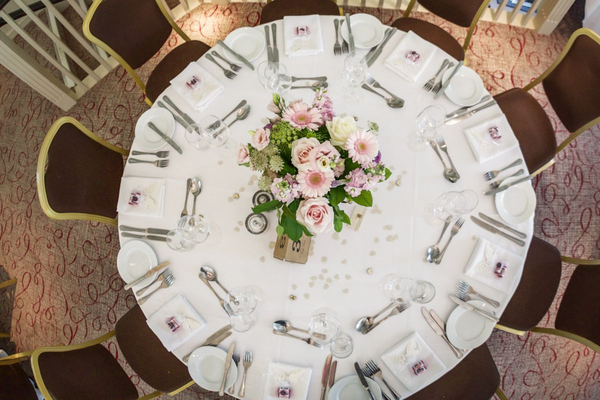 Donnington Valley Hotel Donnington Valley Hotel - Venues - Newbury - Berkshire