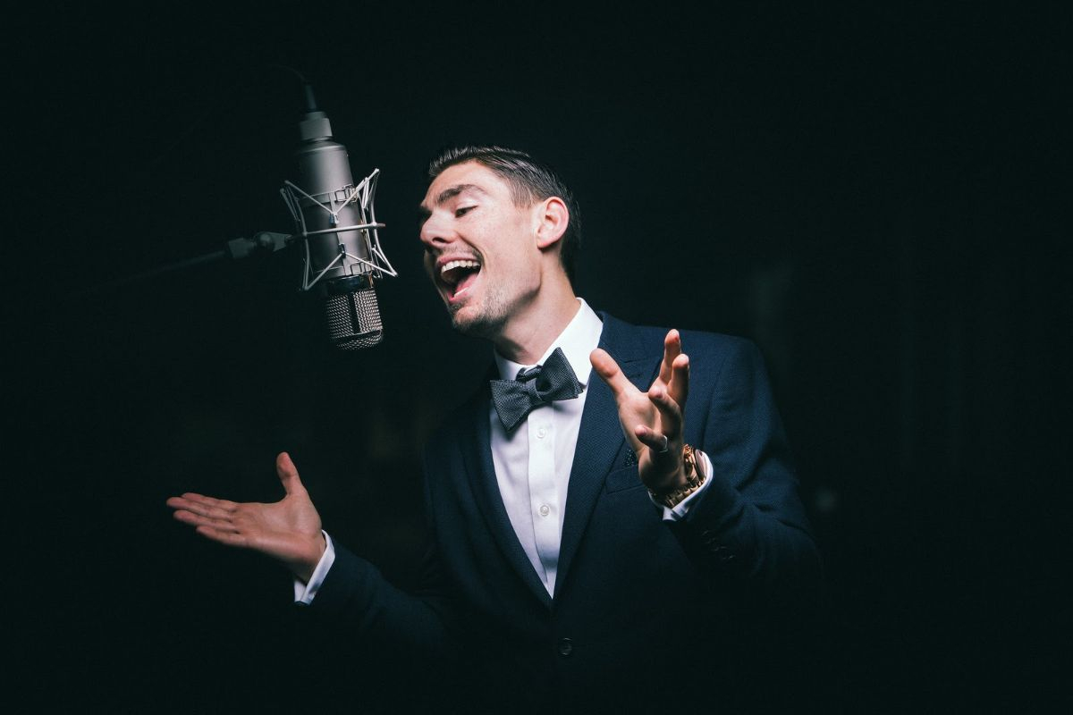 LEWIS SIMPLY SWING - Rat Pack Tribute LEWIS SIMPLY SWING - Rat Pack Tribute - Entertainment - Braintree - Essex