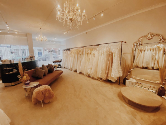 Lavelle Bridal Couture - Wedding Dress / Fashion - Warwick - Warwickshire