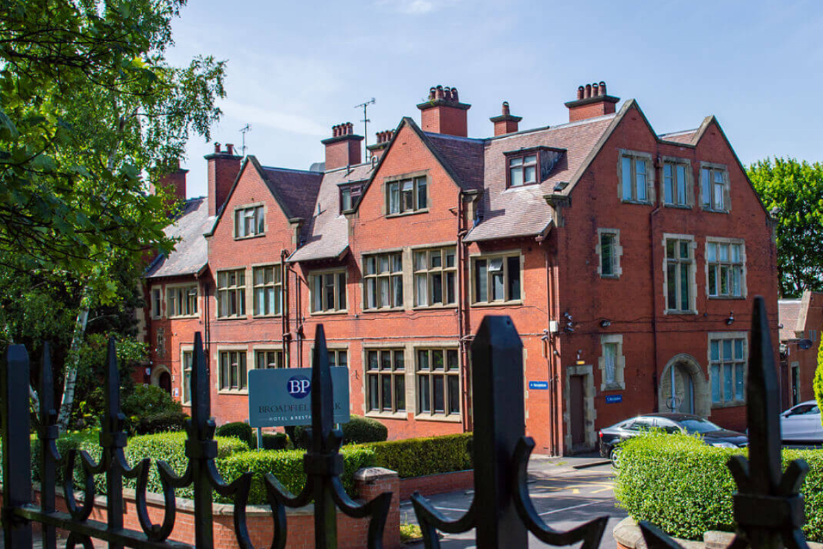 Broadfield Park Hotel Broadfield Park Hotel - Venues - Rochdale - Lancashire