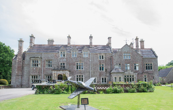 Cefn Tilla Court Cefn Tilla Court - Wedding Venue - Usk - Monmouthshire