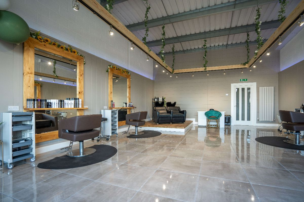 The Platinum Lounge Ltd - Hair & Beauty - Corby - Northamptonshire