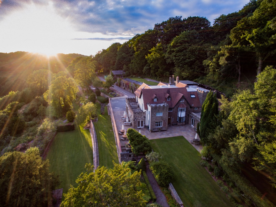 Caer Llan Caer Llan - Venues - Monmouth - Monmouthshire