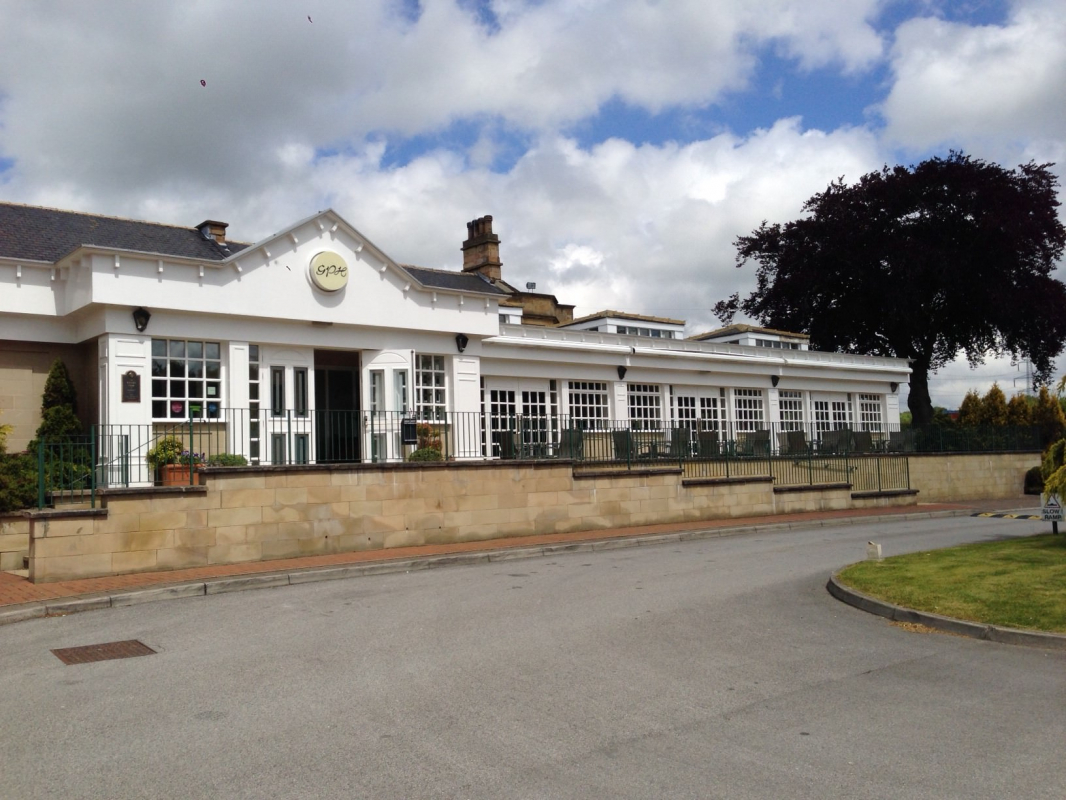Gomersal Park Hotel Gomersal Park Hotel - Venues - CLECKHEATON - West Yorkshire