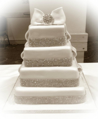 Cake-Licious Cake-Licious