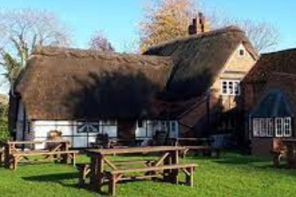 The Clifden Arms The Clifden Arms - Venues - Aylesbury - Buckinghamshire