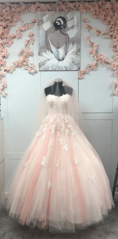 Peaches Wedding Shop Ltd Peaches Wedding Shop Ltd - Wedding Dress / Fashion - Harlow - Essex