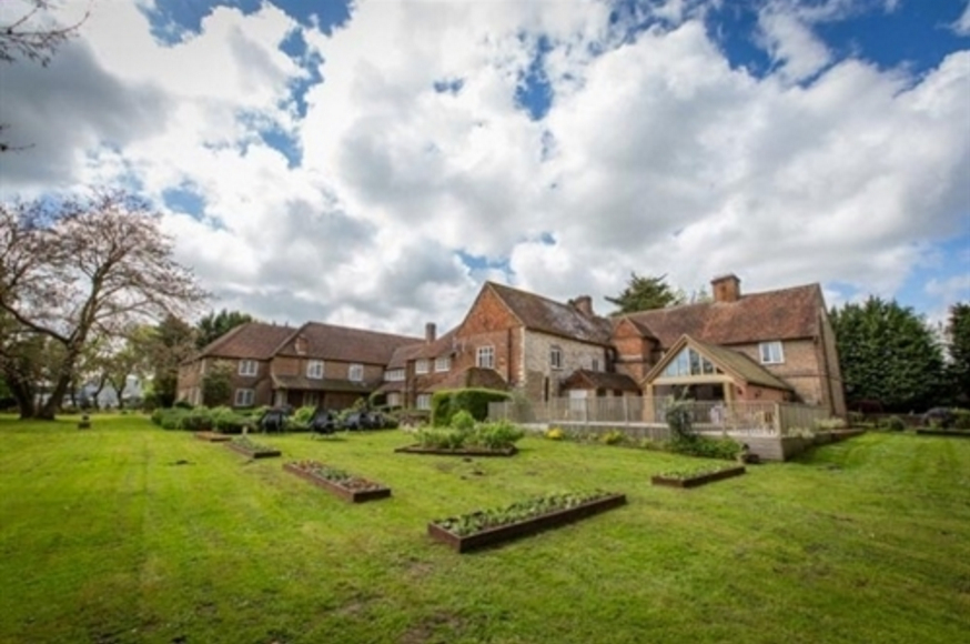 Howfield Manor Howfield Manor - Venues - Canterbury - Kent