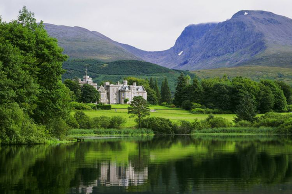 Inverlochy Castle Hotel Inverlochy Castle Hotel