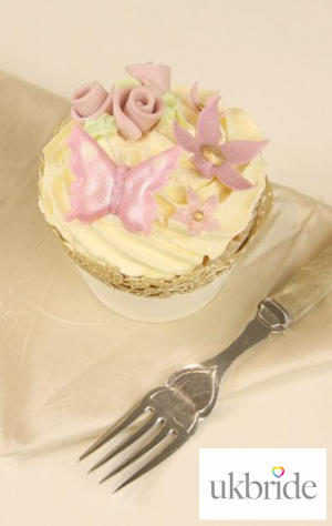 Lace-Cupcake-3.jpg