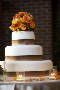 JJ Wedding Cakes-Image-3