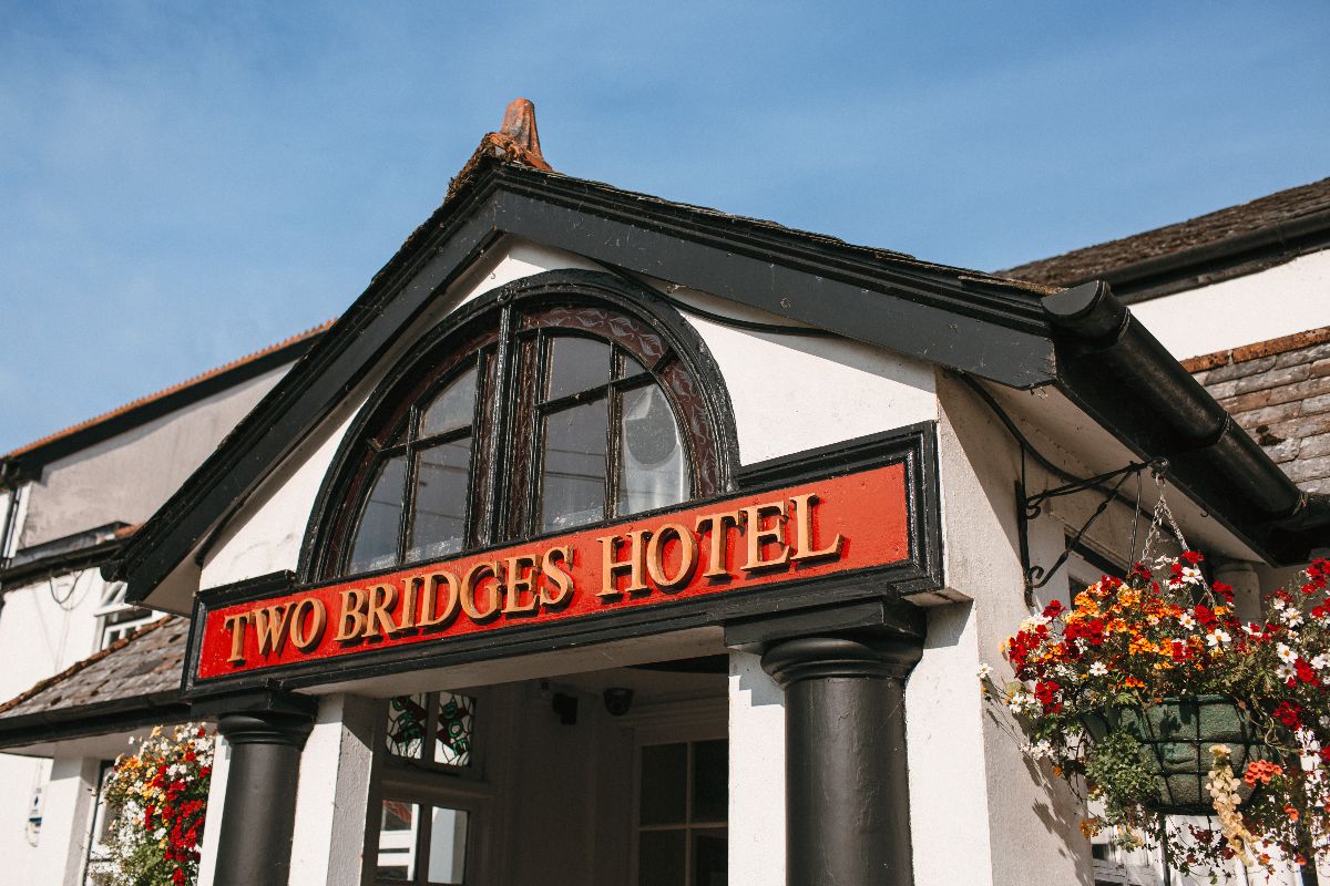 Two Bridges Hotel-Image-43