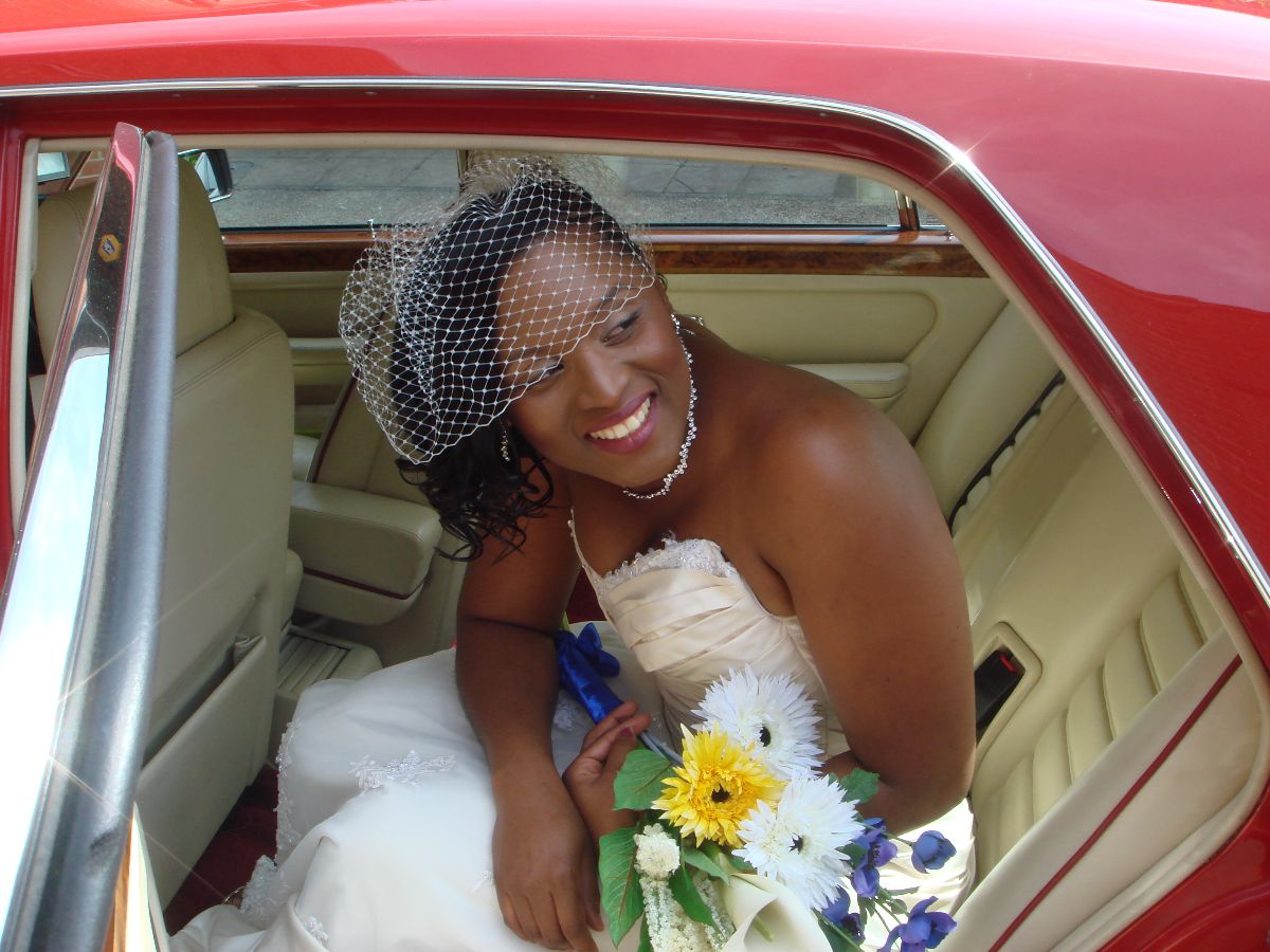 Lady R Wedding & Chauffeur Hire Ltd-Image-17