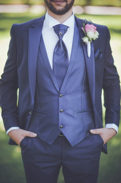 groom outfit hire
