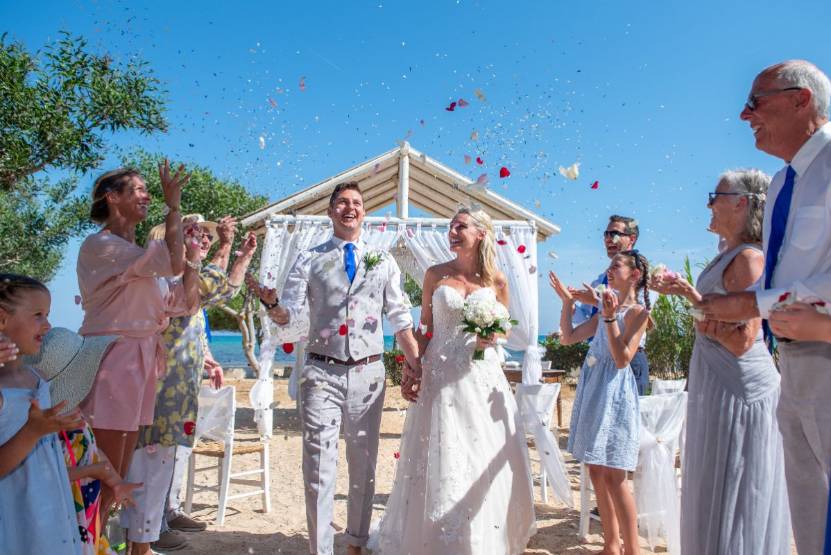Wedding packages on sale abroad