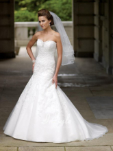 sweetheart-organza-a-line-dropped-waist-wedding-dress-uk-1.jpg
