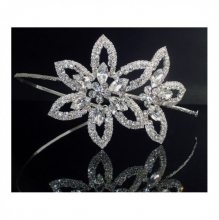 amanda-wyatt-bridal-headband-.jpg