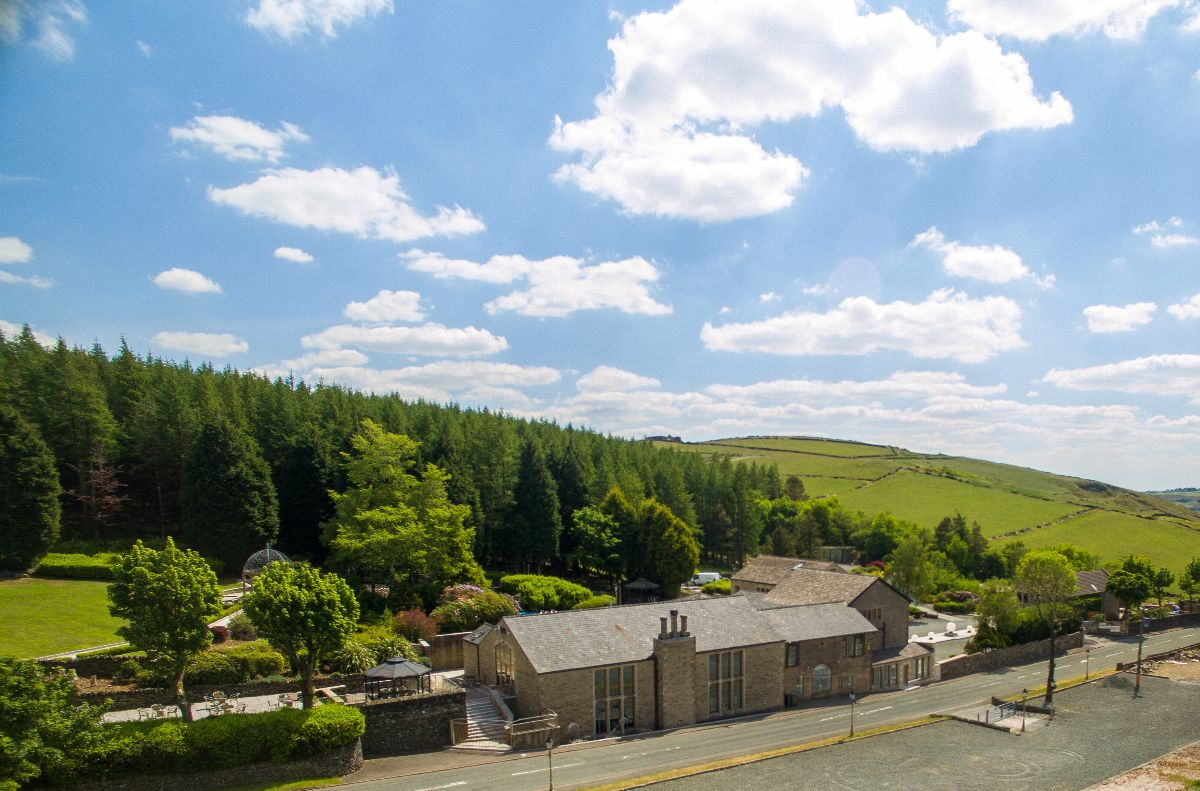 The Saddleworth Hotel - Venues - Delph, Saddleworth - Lancashire