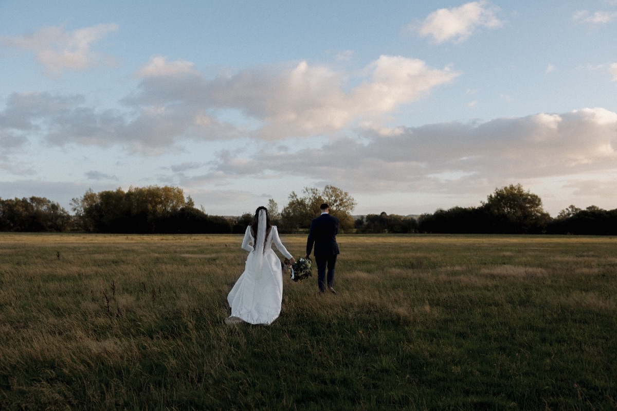 Hannah Warmisham Weddings - Photographers - Cirencester - Gloucestershire