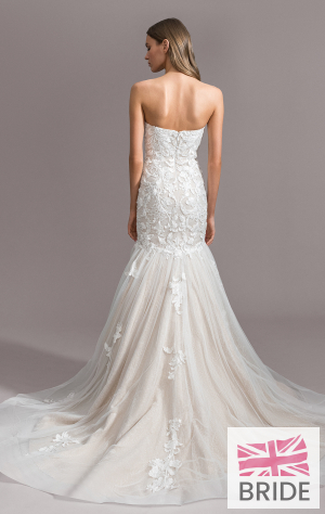 ti-adora-bridal-fall-2019-style-7960-shiloh_2.jpg