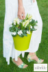 Brides-on-a-budget-can-carry-a-cheerful-bucketful-of-violet-.jpg