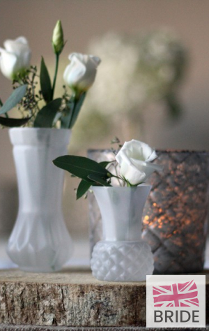 FROSTEDWHITEGLASSBUDVASEfrom3.50TheWeddingofmyDreams(4).jpg