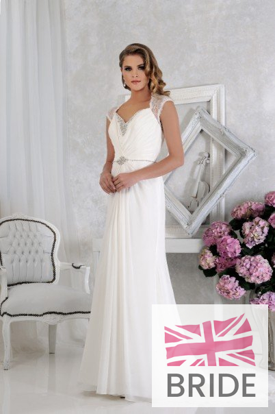 Veromia_weddingdress_VR61371-1.jpg