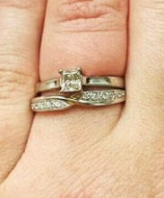 My wedding ring2.jpg