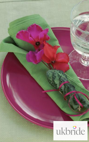 Cyclamen-flowers-as-table-settings-are-wonderful-for-those-w.jpg