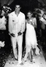 celeb-wed-dress-sara-michelle-geller-freddie-prince.jpg