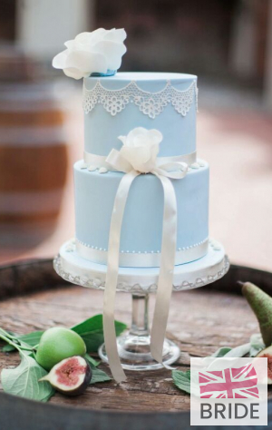 Blue and Lace Wedding Cake V2.jpg