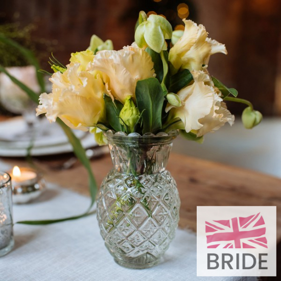 PRESSEDGLASSPINEAPPLEPOSYVASE6.50TheWeddingofmyDreams(2).jpg