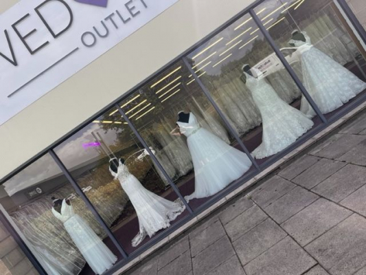 WED4LESS OUTLETS - Wedding Dress / Fashion - Stockport - Greater Manchester
