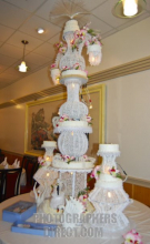 WEDDINGCAKE2.jpg