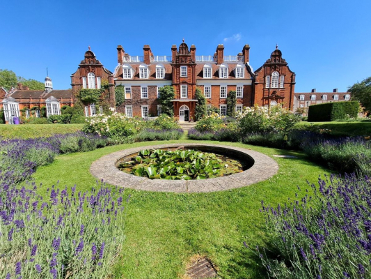 Newnham College - Venues - Cambridge - Cambridgeshire