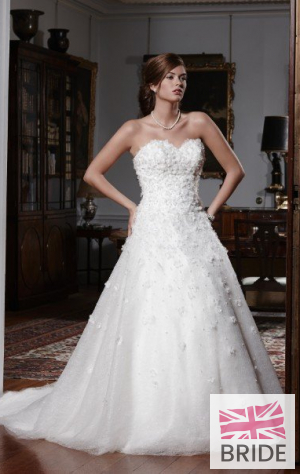 kiri-oliviagrace-2014-weddingdress.jpg