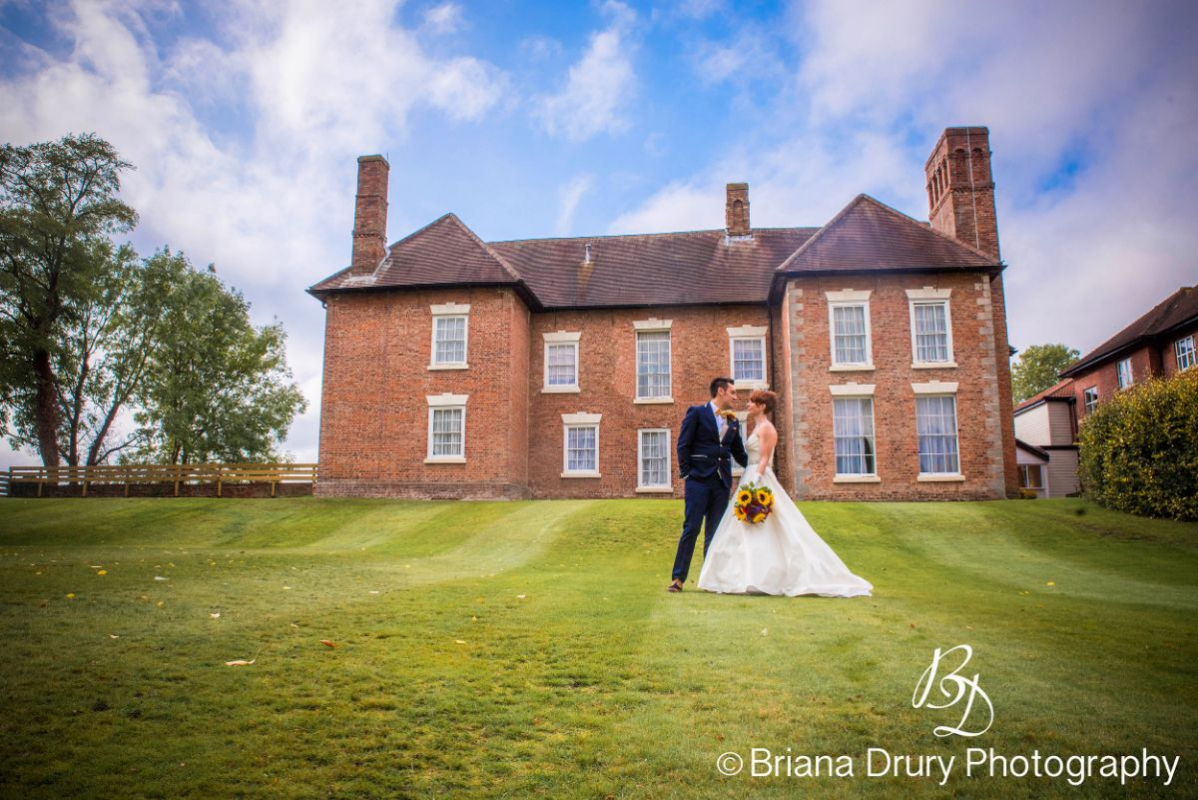 Wedding Venue in Telford, Telford Hotel & Golf Resort UKbride